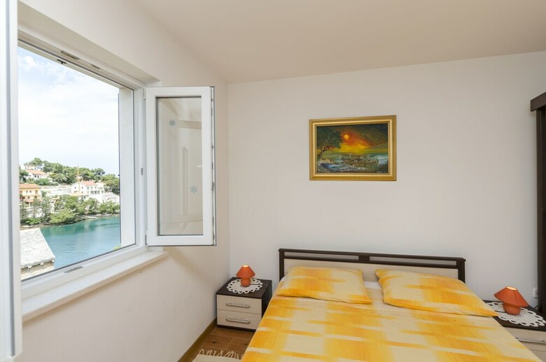 Apartments Marinko