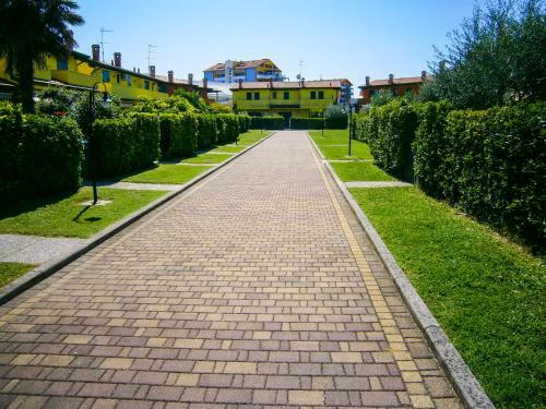 Apartamento Villaggio Laguna Giardino