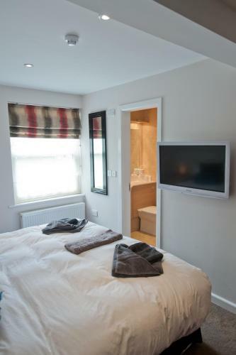 The Racehorses Hotel