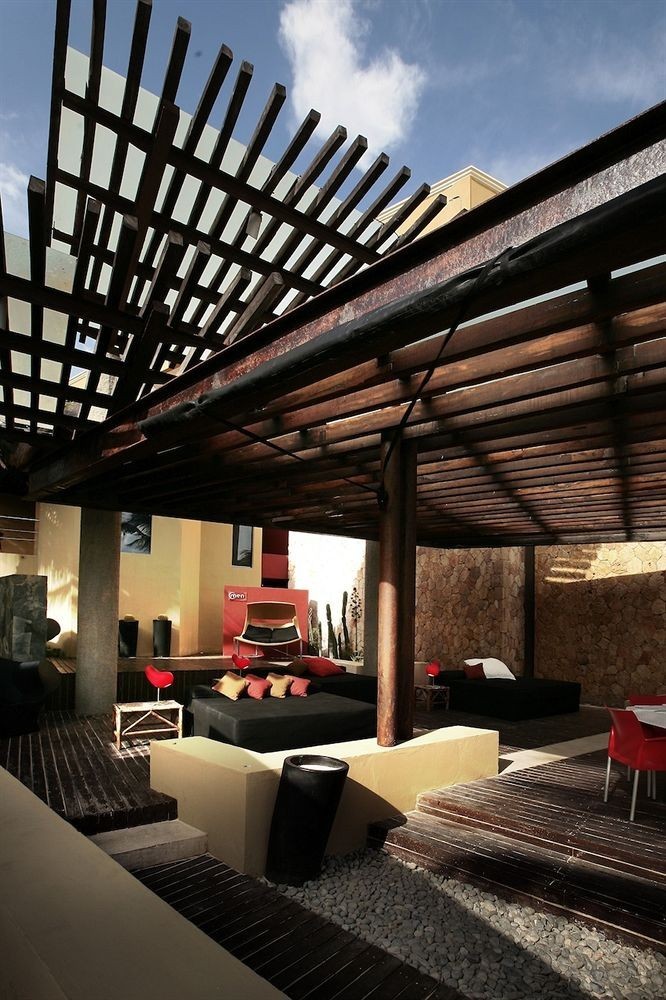 Hotel Mosquito Beach