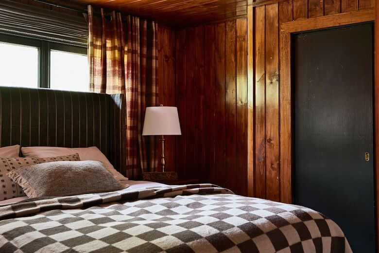 Hotel Golden Eagle Resort