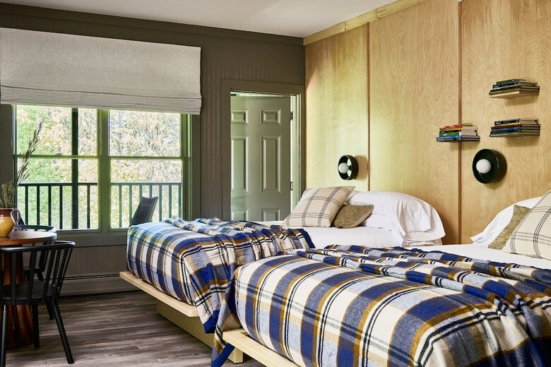 Hotel Golden Eagle Resort