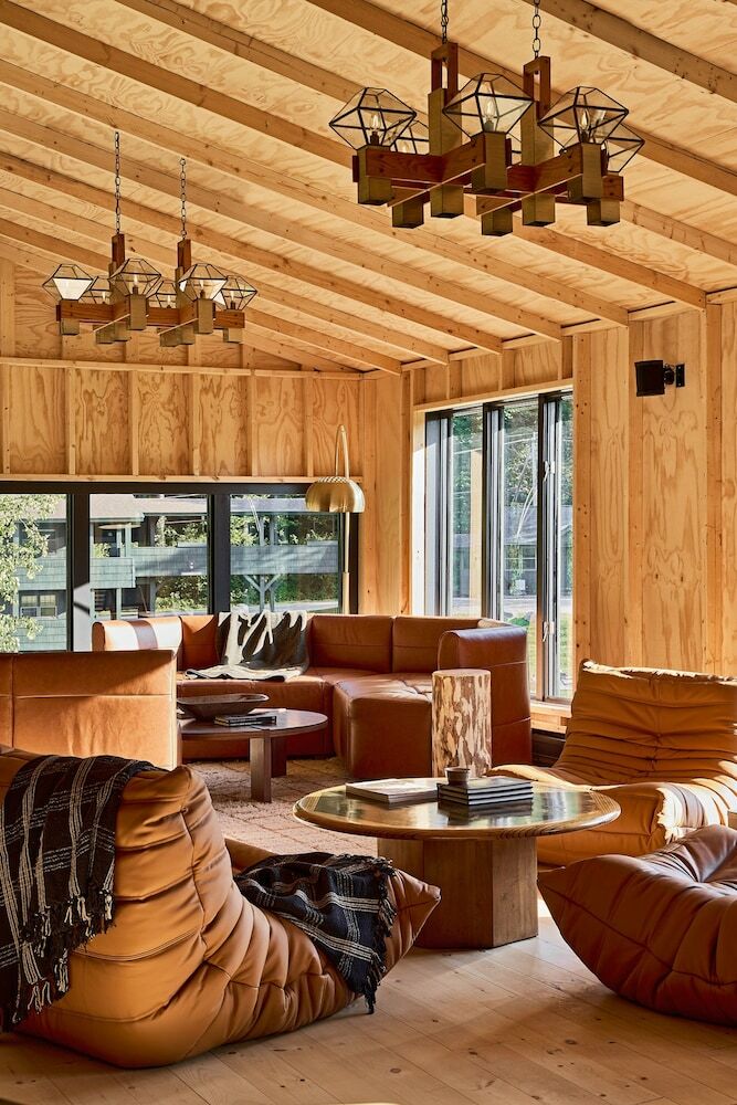 Hotel Golden Eagle Resort