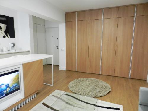 Aparthotel Bucharest - Elite Apartment