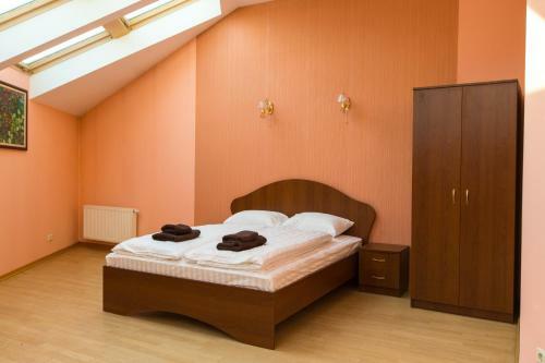 Hotel 10 Rooms