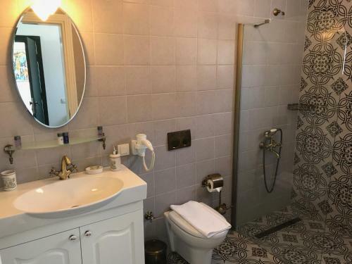Bahama Art Hotel