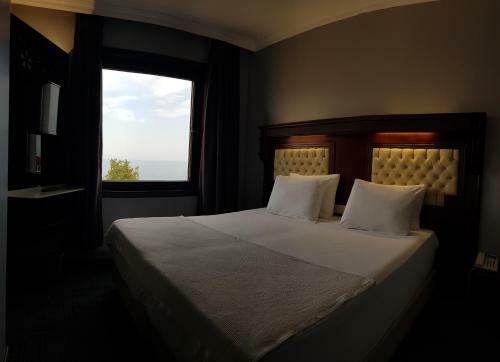 Funda Hotel