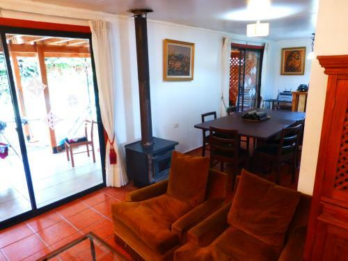 Hostal El Puconino Hostel