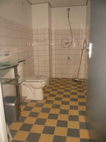 Boom Apartments