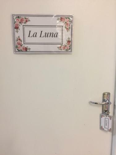 Hostal Villa Laluna Nera
