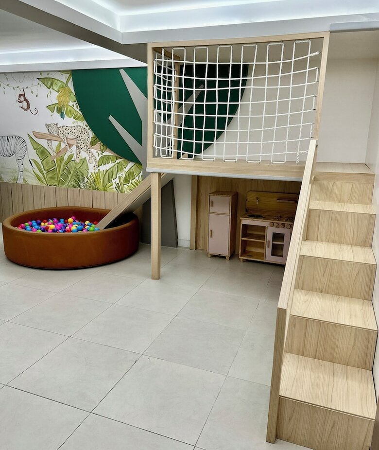Crocobeach Hotel