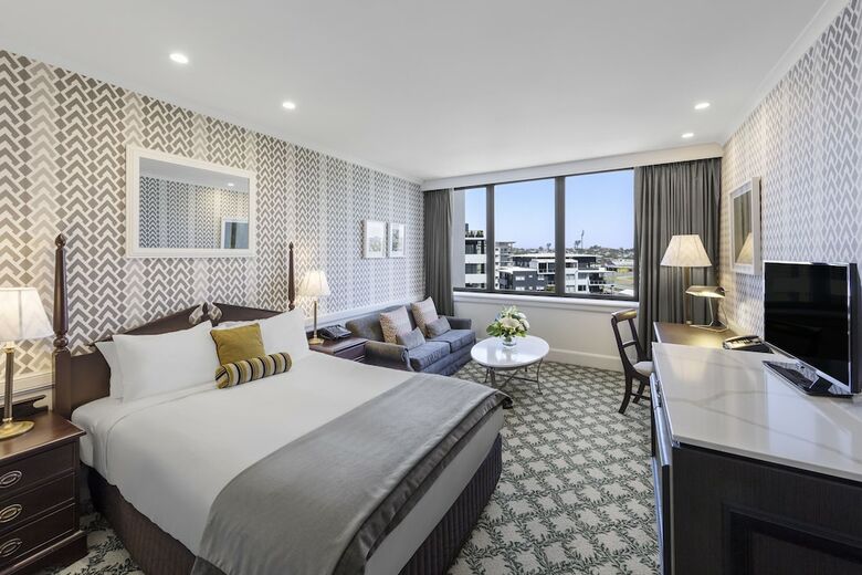 Hotel Brisbane Riverview (executive)