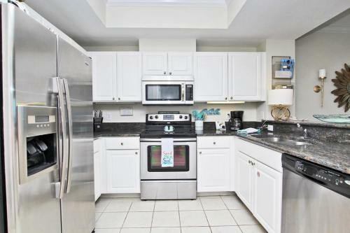 Apartamento Crystal Tower 1002