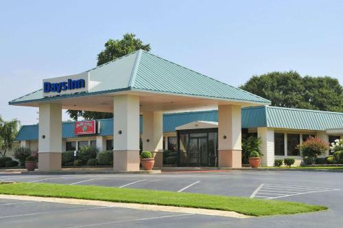 Hotel Days Inn By Wyndham Forrest City