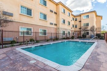 Aparthotel Studio 6 Bakersfield