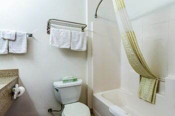 Aparthotel Studio 6 Bakersfield