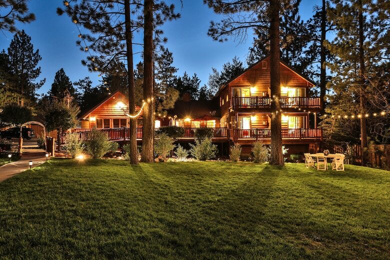 Alpenhorn Bed And Breakfast