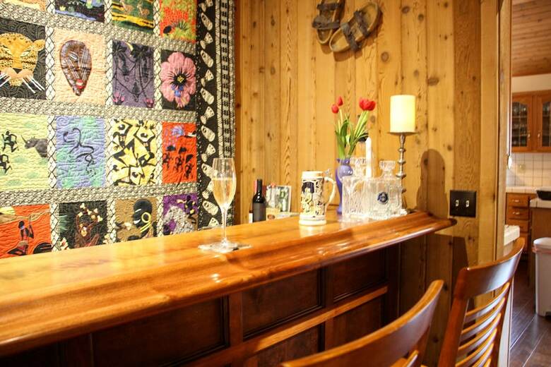 Alpenhorn Bed And Breakfast