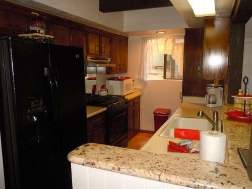 Two-bedroom Premier Unit #70 By Escape For All Seasons