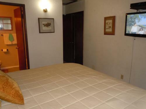 Two-bedroom Premier Unit #70 By Escape For All Seasons