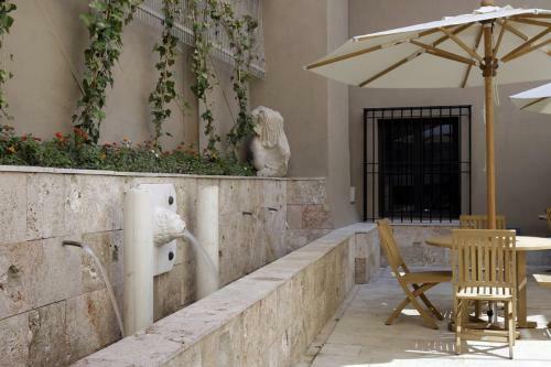 Hotel Palacio De Meng�bar