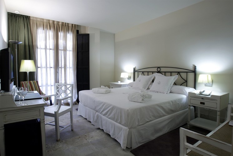 Hotel Palacio De Meng�bar