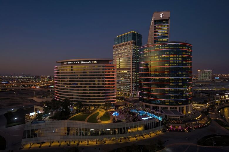 Hotel Crowne Plaza Festival City