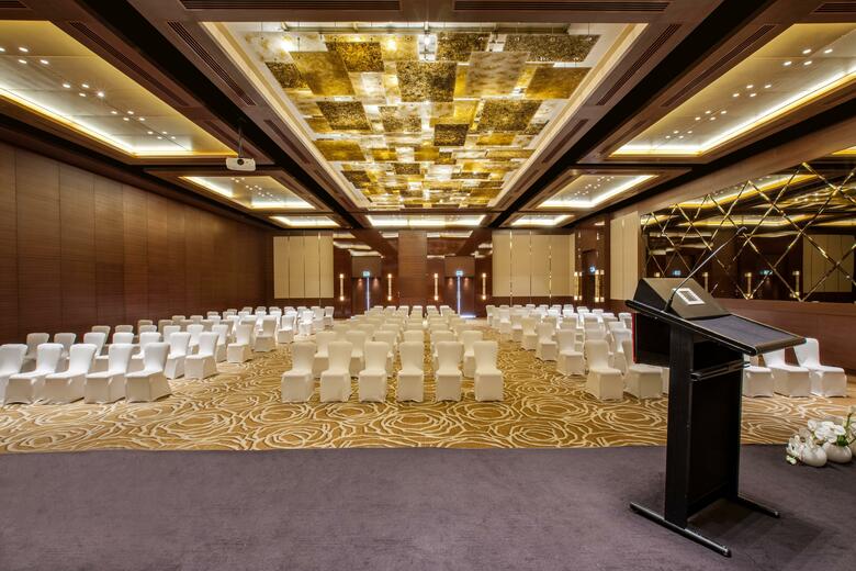 Hotel Crowne Plaza Festival City