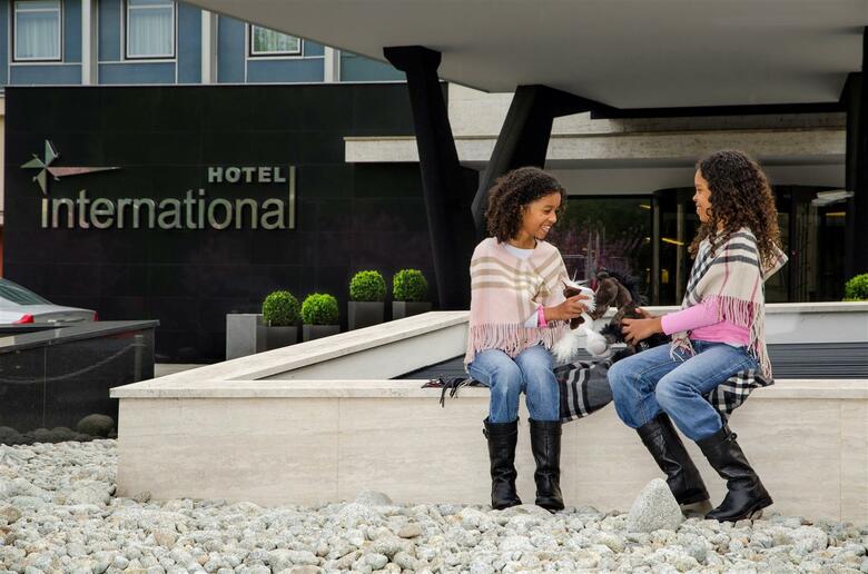 Best Western Premier Hotel International