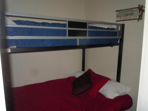 Two-bedroom Plus Den Premier Unit #13 By Escape For All Seasons