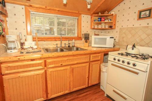 Moonridge Cottage