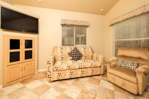 Golden Village Palms Rv Resort