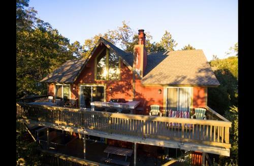 Lakeview Lodge