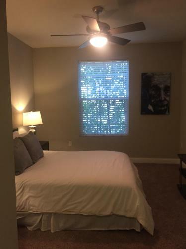 Apartamentos Luxury 2-bedroom, 2-bathroom W Pool
