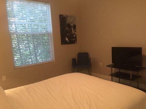Apartamentos Luxury 2-bedroom, 2-bathroom W Pool