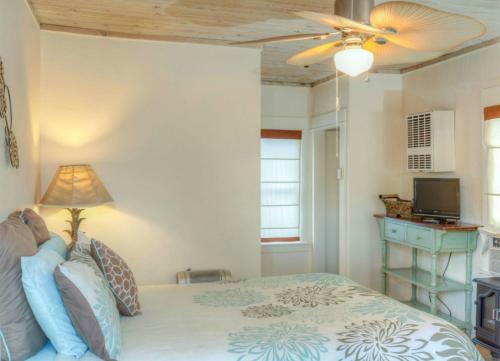 Posada River Rock Inn