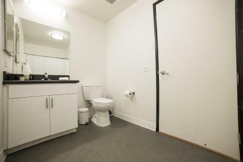Hollywood Academy Apartment