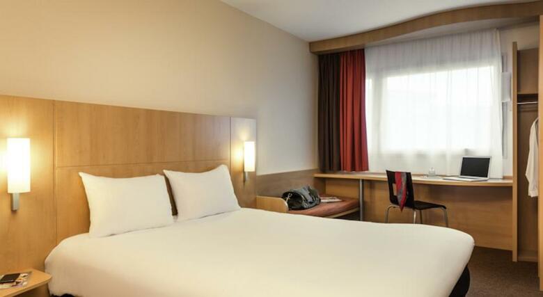 Hotel Ibis Paris Alesia Montparnasse
