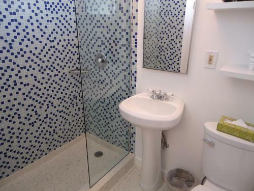 Del Marcos Hotel - Adults Only 21 & Up
