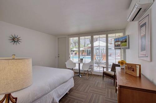 Del Marcos Hotel - Adults Only 21 & Up