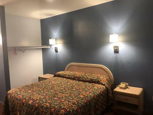 Hotel Moonlite Inn