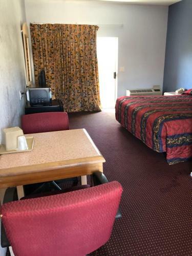 Hotel Moonlite Inn