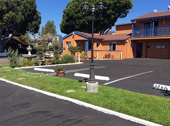Motel Los Padres Inn