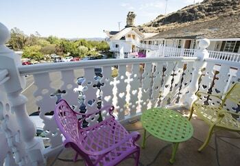 Hotel Madonna Inn