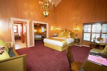 Hotel Madonna Inn