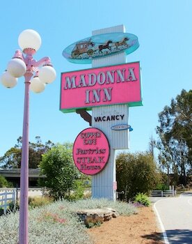 Hotel Madonna Inn