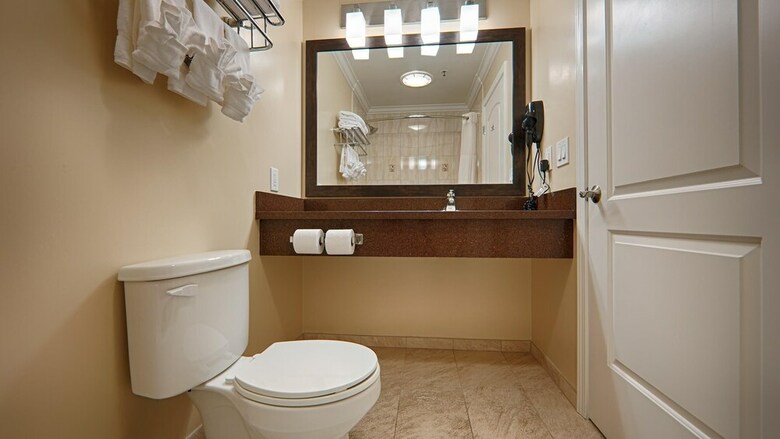 Motel Best Western Plus Airport Plaza
