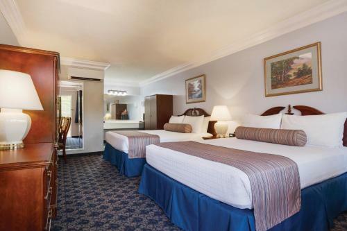 Motel Sands Inn & Suites