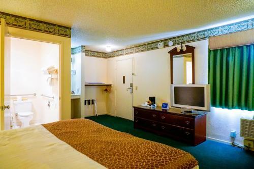 Motel Courtesy Inn