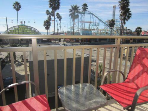 Motel Carousel Beach Inn